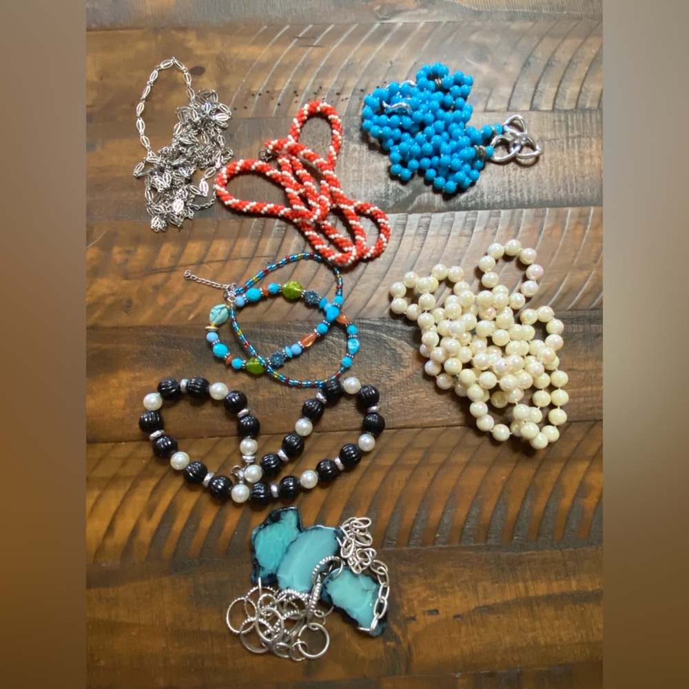 Assortment of Multicolor Necklaces Lot of 7